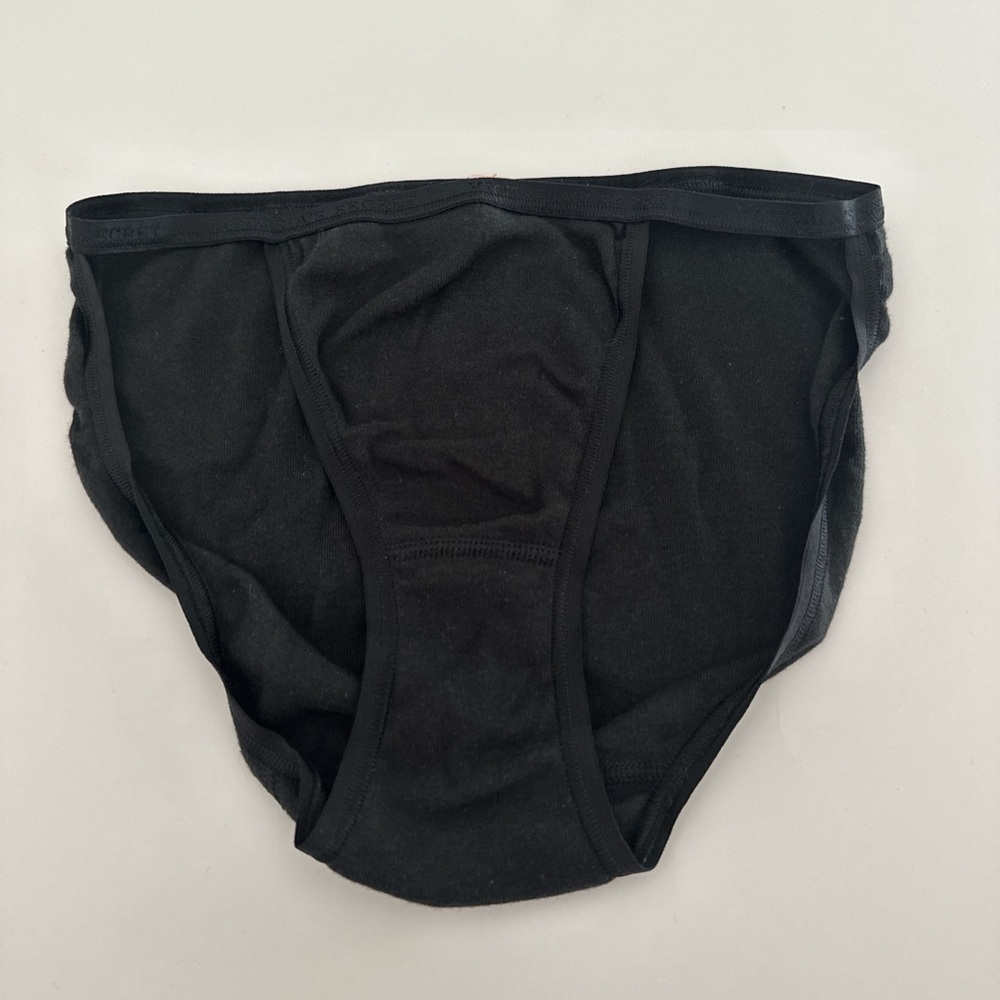 2007 Vintage Victoria’s Secret String Bikini Panty